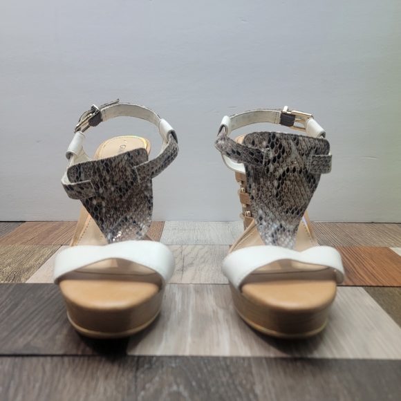 Women's 6.5M Wedges - Picture 2 of 5